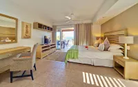 Cape Point Seafront Suites & Penthouse by Lov Hotels in Cap Malheureux