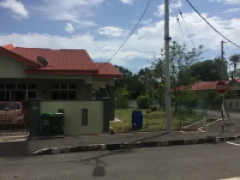 Aushaf Homestay Changlun Hotels in Temin