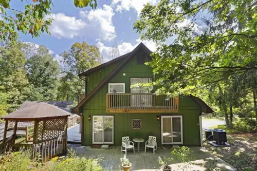 Lil Black Bear Inn Hotels in Nashville