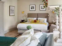 The Montagu Arms Hotels in Brockenhurst