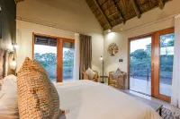 Mziki Safari Lodge