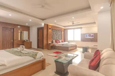 Hotel Raj Mandir Hotels in Hardwar