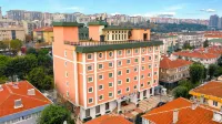 The Green Park Merter Hotels in Gungoren