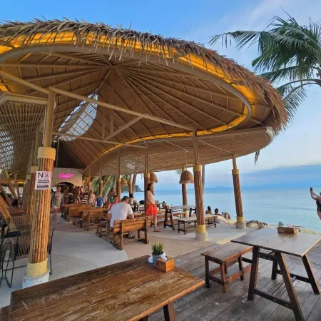 Cocohut Beach Resort