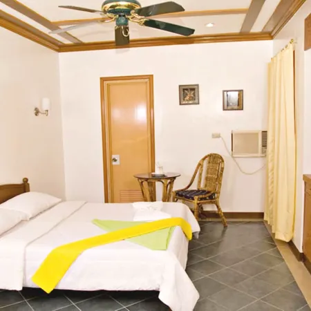 Angelyn's Dive Resort