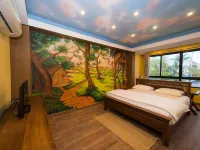 ทองธารา เฮ้าส์ บูติค เรสซิเดนซ์ โรงแรมใกล้RUSTY and friends