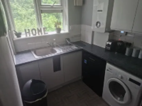 Immaculate 1-Bed Apartment in Woodford Green