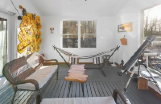 Private setting between flowing creeks, minutes from Cincinnati attractions.