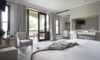 Asara Wine Estate & Hotel - Balkoner
