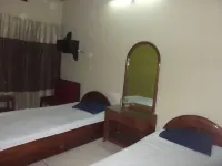 Azmiry Residential Hotel Hotel a Kustia Sadar Upazila