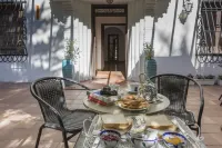 Gala Placida 1923 Hotels in Cajar