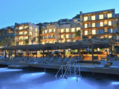 Mare Deluxe豪華公寓和別墅 Gundogan Mahallesi酒店