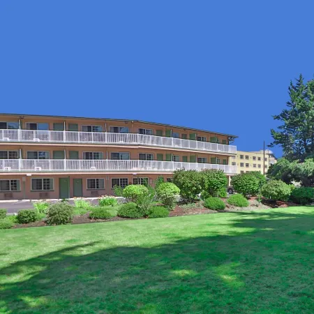 Riverfront Inn Roseburg
