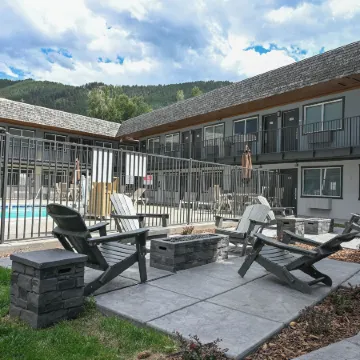 The Jackson SouthTown