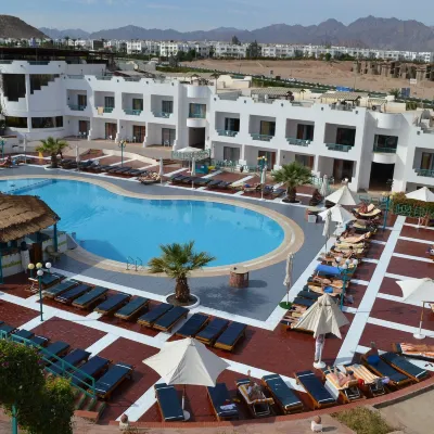 Sharm Holiday Resort โรงแรมใกล้ศููนย์การค้า Genena City