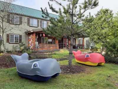 Anchor Inn Resort Hotels in Lincoln City