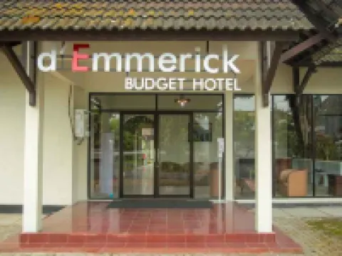 D'Emmerick Budget Hotel Hotel a Sidorejo