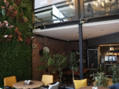 ダブ ホテル ウルス アンカラのホテル