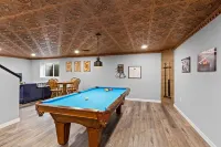 4BR, Dog Friendly, Pool Table, Fireplace