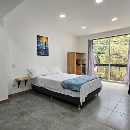 Komfort House Premium Отели рядом с достопримечательностью «Научный музей Explora Park»