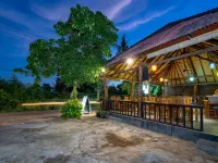 The Soggol Lembongan Отели рядом с достопримечательностью «Пляж Лебао»