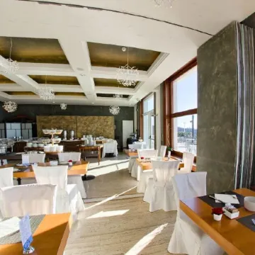 Hotel Riviera & Maximilian's Отели рядом с достопримечательностью «Duino Castle»