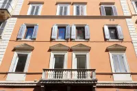 DownTown Boutique House - CA Domus Collection فنادق في روما