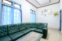 Homestay Mbah Parni Hotels in Kokap