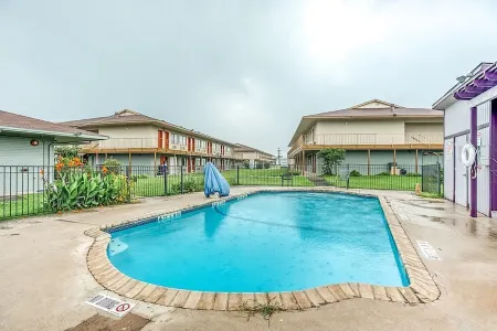 Studio Suites Отели в г. Кирби