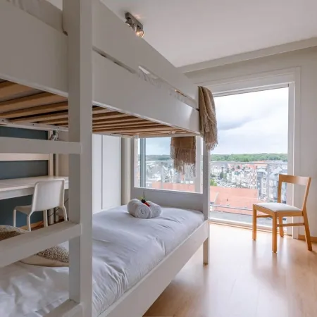 Huswell - Charming Apartment Near the Beach with Balcony