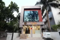 Vishnupriya Grand Hotels in Vikaswadi