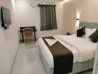 Hotel Paramount Hotels in 