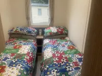 3 Bed Chalet - Sleeps 6 - Parking - Wifi Отели рядом с достопримечательностью «Haven Doniford Bay Holiday Park»