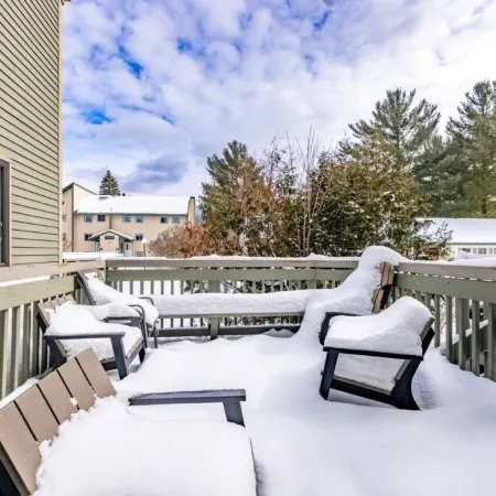 Telemark 5 4 Bedroom Condo by RedAwning