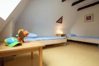 Camping RCN Le Moulin de la Pique Hôtels à : Belvès