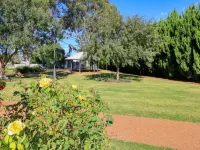 Golden Peak Motel PeakHill Hotels in Parkes