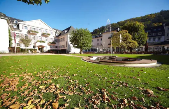 富爾斯滕霍夫巴德貝特里希酒店