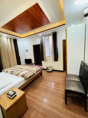 Paradise View Hotel and Restaurant Hotels in Changla Gali
