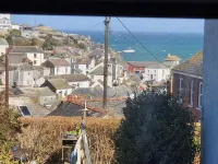 SeaView-Parking-Petsok-Patio-1Br Hotels in Gorran Haven