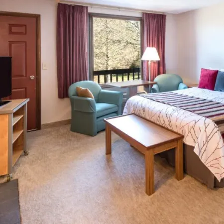 Highland Manor Inn