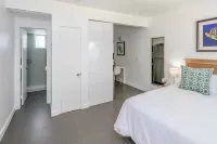 Mimo Bungalows By Renzzi فنادق في North Miami