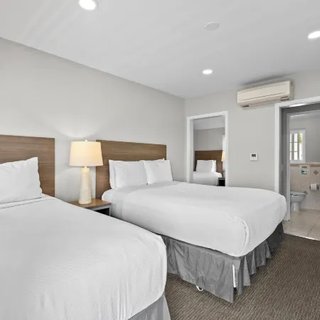 Ocean Park Inn Отели рядом с достопримечательностью «Mt. Olive Lutheran Church»