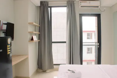 Fully Furnished Studio with Comfortable Design Monroe Tower Apartment