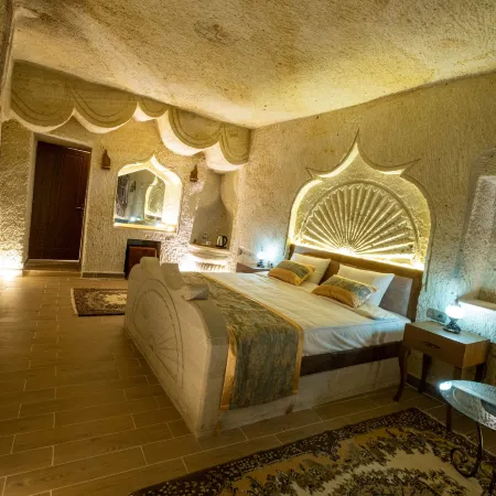 Mesken Cave Suites