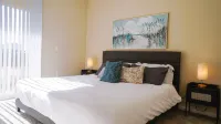 Cozy 2-BR Home Near Disneyland (Pool+Hot Tub+GYM) Hotels in Orange