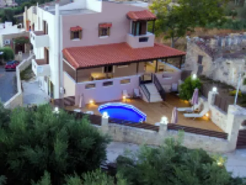 Amalia Villa with Private Pool Hoteles en Geropotamos