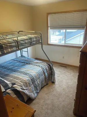 Pondhaven Rereat Fully furnished house with fun and convenience for all ages Hotels near Terra Garden Center
