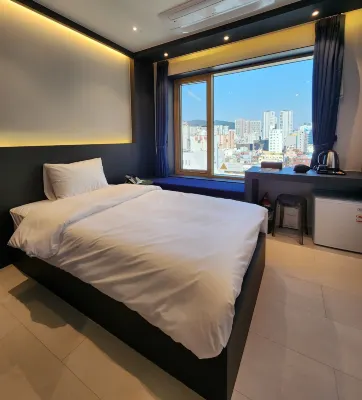 Gold Stone Hotel Hotel a Ktx Busan Station/Nampo-Dong