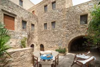 Menexes Suites Monemvasia Hotels in Monemvasia