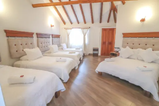 Hotel las Palmas فنادق في 